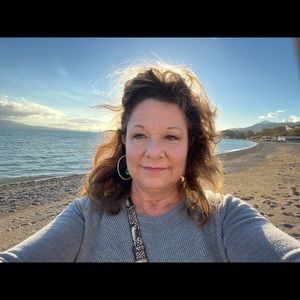 Meet your Posher, Eileen